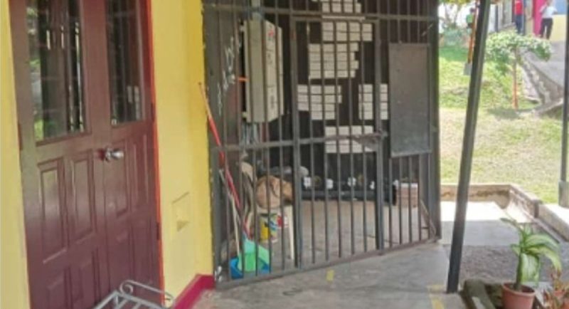 Bapa terkejut anak dikurung dalam 'sangkar besi', menyebabkan anaknya kemurungan dan trauma untuk pergi ke sekolah