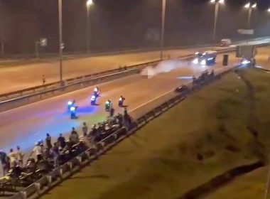 Kemalangan maut melibatkan Mat Rempit di Lebuhraya Guthrie.
