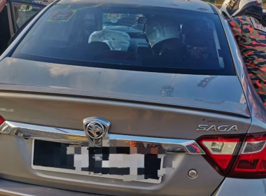 Kereta yang dipandu anggota polis wanita terbabit dalam kemalangan.