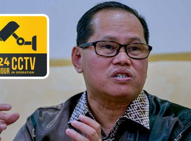 Ketua Pengarah Pendidikan Mohd Azam Ahmad bercakap mengenai pemasangan CCTV sekolah berasrama.