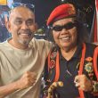 Ayahanda Rani Kulop bersama aktivis Abbe Hae ketika pertemuan di Sri Gombak.