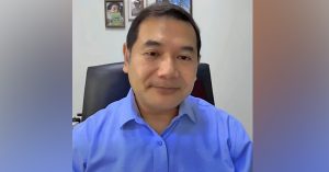 Rafizi Ramli ketika mengumumkan pembukaan Fleximart dan Kesum bawah inisiatif Ayuh Malaysia.