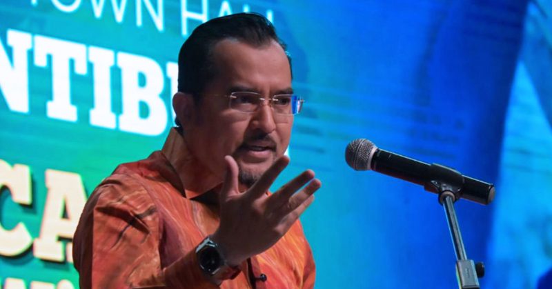 Asyraf Wajdi menekankan tentang kepentingan peperiksaan dan menolak naratif tentang burung hantu.