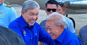 Zahid Hamidi kenang Bung Moktar Radin sebagai sahabat sejati dalam perjuangan politik UMNO Sabah.