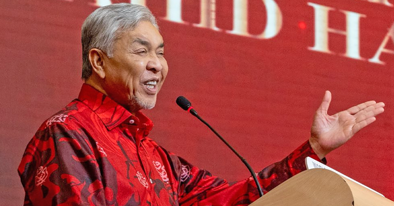 Ahmad Zahid Hamidi berucap menyatakan harapan PAS terbubar sendiri sambil mengimbau amanat Nik Aziz