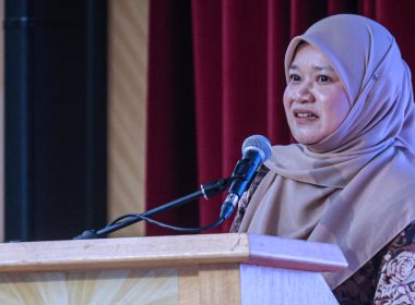 Menteri Pendidikan Fadhlina Sidek mengumumkan KPM mengkaji semula keperluan mengembalikan UPSR dan PT3 melalui Majlis Penasihat Pendidikan Kebangsaan.