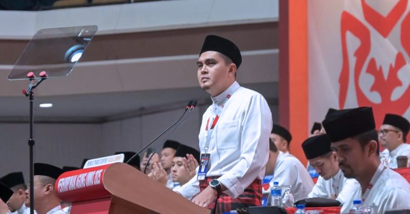 Datuk Dr Mohamad Akmal Saleh umum letak jawatan EXCO Melaka ketika Perhimpunan Agung Pemuda UMNO di WTC Kuala Lumpur