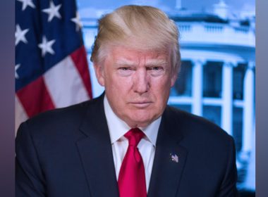 Trump tarik balik tarik import ke atas lapan negara.