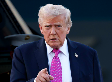 Trump kenakan tarif global 10% sebagai tambahan duti import sedia ada selama 150 hari susulan keputusan Mahkamah Agung AS.