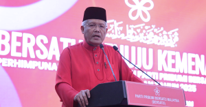 Hamzah Zainudin dipecat keahlian BERSATU.