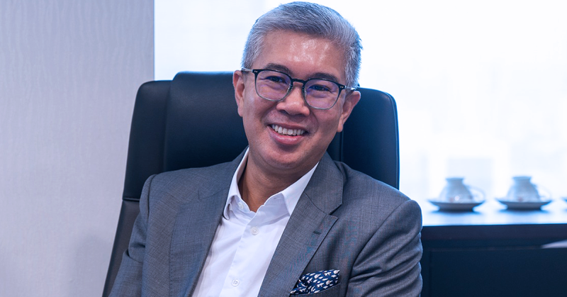 Tengku Zafrul Aziz memberi kenyataan membidas Rafizi mengenai isu tarif perdagangan Malaysia.