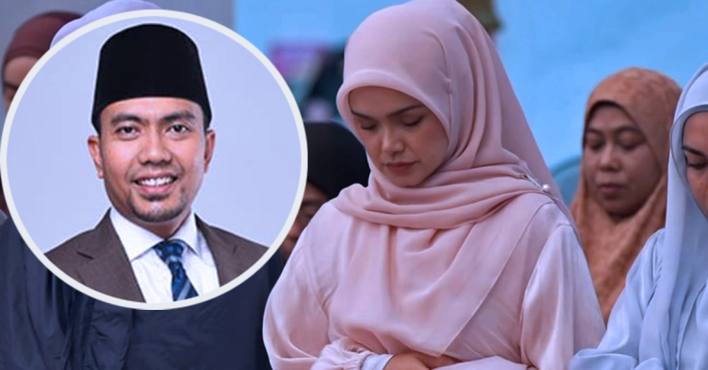 Siti Nurhaliza mengenakan jubah ketika menunaikan solat sunat Tarawih di Masjid Wilayah Persekutuan Kuala Lumpur.