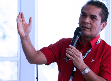 Radzi Jidin menafikan dakwaan tawar diri sebagai Ketua Pembangkang.