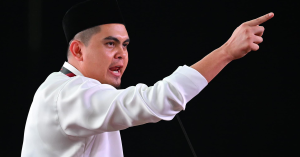 Pemuda UMNO menolak kerajaan tebuk atap dan menegaskan pemimpin berprinsip diperlukan oleh rakyat