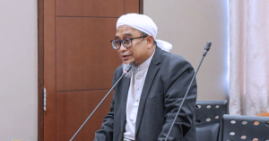 Zulkifli Ismail dan Harakah buat permohonan maaf kepada Fadhlina.