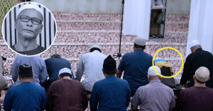 Jemaah membantu pesara tentera yang meninggal dunia ketika sujud solat Subuh di Masjid As-Syakirin Mukim Kelewek.