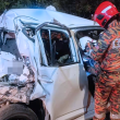 Kemalangan melibatkan sebuah Perodua Myvi dan lori di Baling mengorbankan bayi lelaki berusia lima bulan.