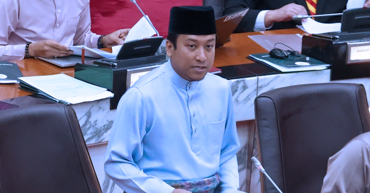Exco Selangor Mohd Najwan Halimi menyambut baik penganjuran Himpunan Daulat Tuanku di Shah Alam bagi mempertahankan institusi diraja.