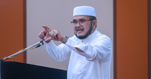 Ahli Parlimen Pasir Puteh Datuk Dr Nik Muhammad Zawawi Salleh menjelaskan isu penggunaan istilah ceti dalam ceramah berkaitan sahabat Nabi.