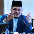 Ahli Parlimen Pasir Puteh Datuk Dr Nik Zawawi Salleh memberikan penjelasan dan permohonan maaf berhubung kenyataan berkaitan sahabat Nabi.