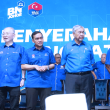 Tan Sri Noh Omar menghadiri Majlis Pelancaran Jentera Barisan Nasional Negeri Johor sebelum mengumumkan penyertaan semula beliau ke dalam UMNO dan BN.