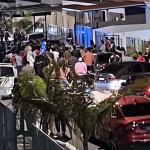 Beberapa penduduk berkumpul di kawasan perumahan Bandar Scientex Jasin selepas salah faham melibatkan sebuah kenderaan yang disangka mencurigakan sebelum polis mengesahkan tiada unsur jenayah.