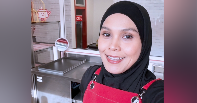 Kak Ika pemilik Opah Strawberi memberi penjelasan dan permohonan maaf isu tular di media sosial.