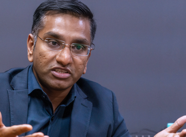 YB Senator Dr Lingeshwaran menegaskan institusi pendidikan awam Malaysia perlu kekal neutral dan tidak dijadikan platform galakan penukaran agama.