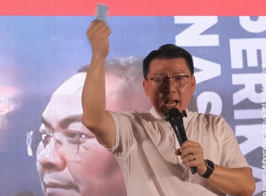 Nga Kor Ming berucap dalam ceramah kempen PRN sambil menegaskan rakyat Malaysia adalah anak Malaysia dan bukan pendatang.