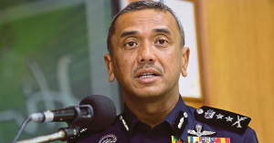 Datuk Seri Muhammad Sanusi Md Nor dan Shukri Shamsuddin dipanggil polis bantu siasatan