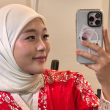 Maryam isteri Ryzal Ibrahim berkongsi pengalaman dan keyakinannya terhadap Islam di media sosial.