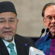Datuk Seri Anwar Ibrahim mengambil tindakan undang-undang terhadap Datuk Seri Tuan Ibrahim Tuan Man berhubung kenyataan didakwa berunsur fitnah.