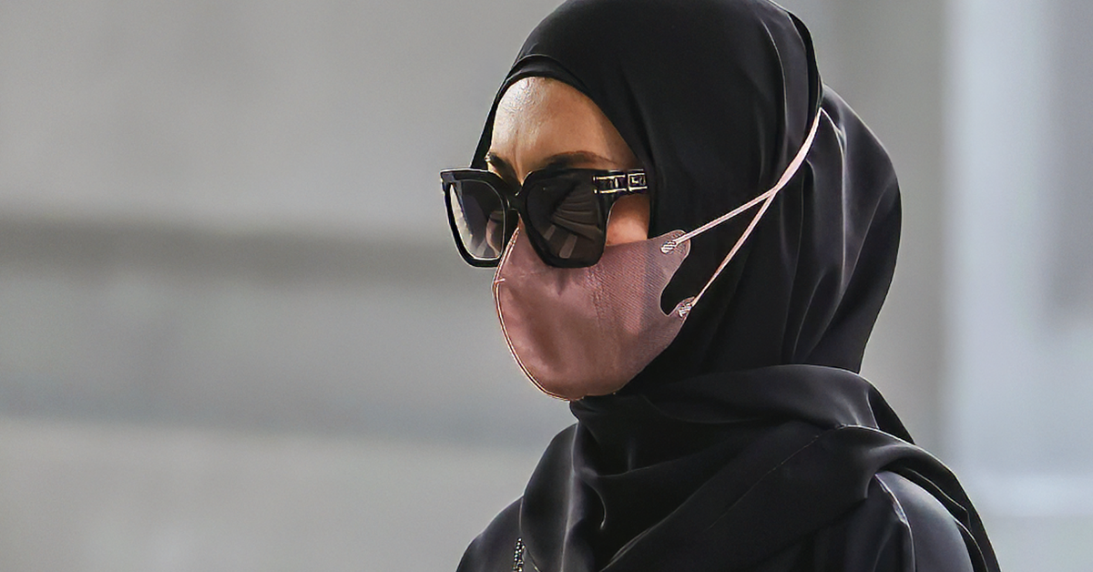Tisha Shamsir tiba di Mahkamah Majistret Kuala Lumpur bagi menghadapi pertuduhan dadah