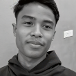 Penyanyi Izam Eye berkongsi berita pemergian anak bongsunya, Muhammad Umar Al Faroq bin Mohd Izam akibat kemalangan jalan raya.