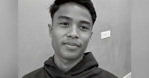 Penyanyi Izam Eye berkongsi berita pemergian anak bongsunya, Muhammad Umar Al Faroq bin Mohd Izam akibat kemalangan jalan raya.