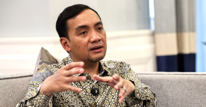 Menteri Besar Johor Datuk Onn Hafiz Ghazi mengenai isu operasi Network School di Forest City