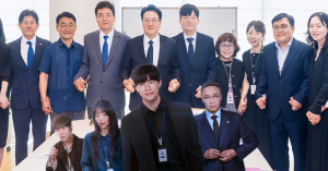 Pegawai pendidikan Korea Selatan memperkenalkan sistem perlindungan hak guru untuk membantu pendidik yang berdepan aduan berniat jahat.