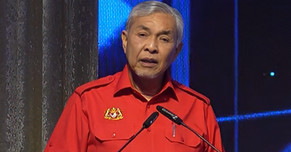Ahmad Zahid Hamidi ulas isu pemecatan anggota BN dalam pentadbiran kerajaan.