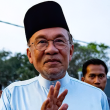 Perdana Menteri Datuk Seri Anwar Ibrahim ketika menjelaskan kerajaan tidak menyekat peruntukan pembangunan dan menegaskan dana terus disalurkan kepada rakyat.