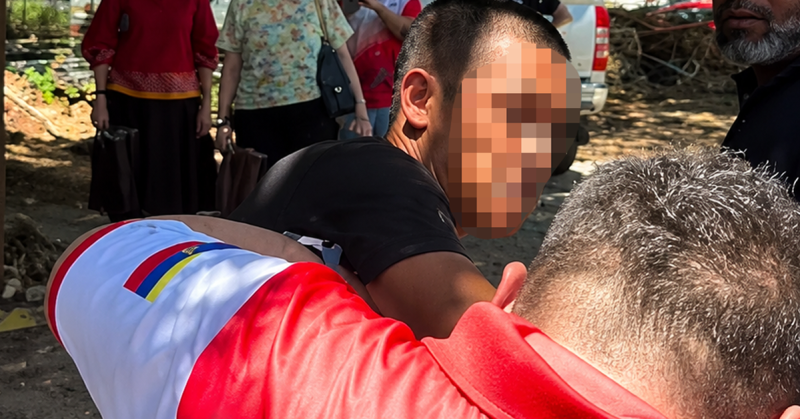 Lelaki didakwa pengutip parkir haram di Jalan Hujan ditahan polis selepas kekecohan bersama Teresa Kok dan MPP Seputeh