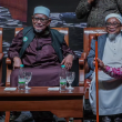 Datuk Muhamad Muqharabbin Mokhtarrudin membida tongkat milik Tan Sri Abdul Hadi Awang