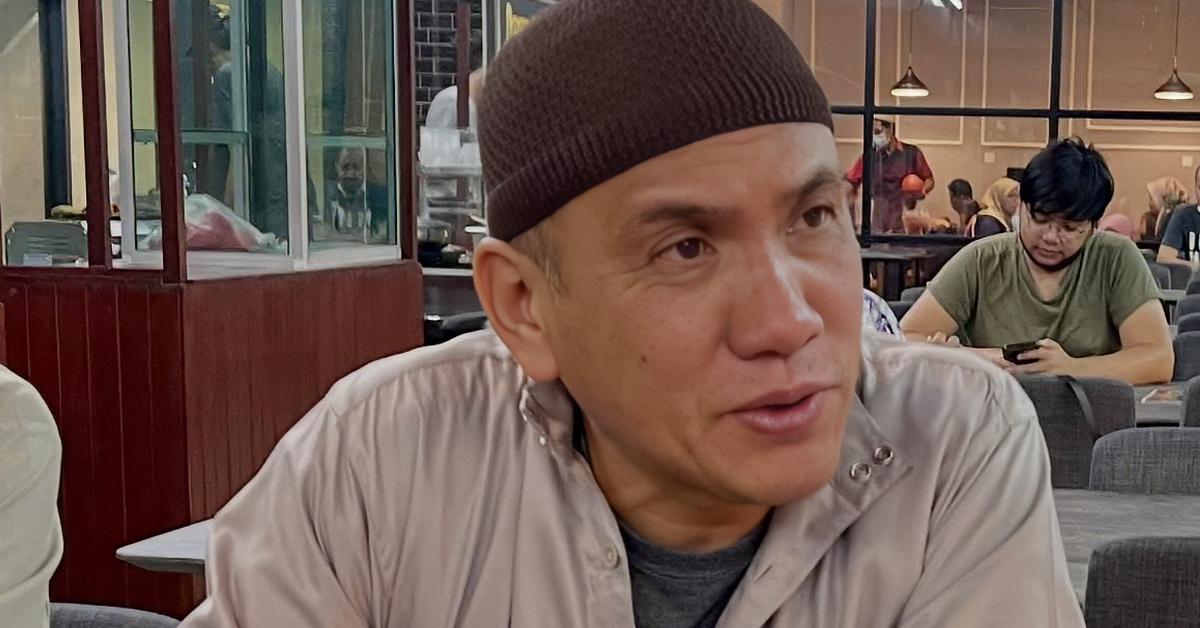 Datuk Muhammad Bakhtiar Wan Chik menitipkan doa buat Haji Azman yang masih belum dapat dikesan di Nepal.