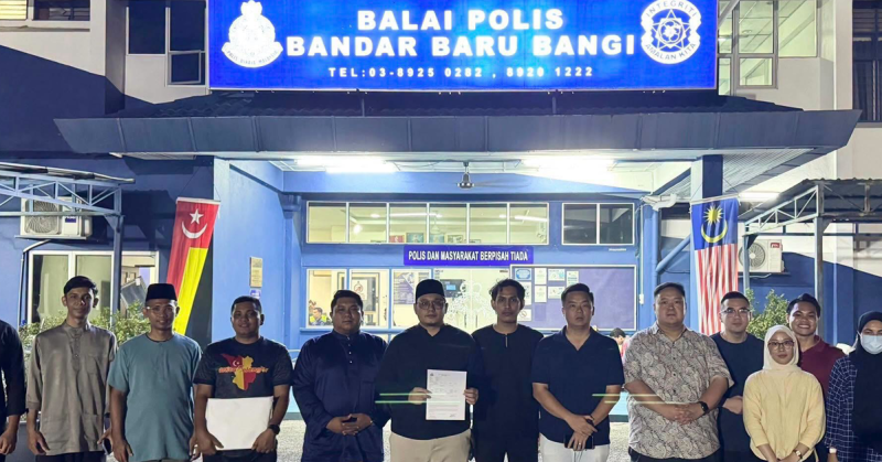 Syahredzan Johan, Ahli Parlimen Bangi, ketika mengulas laporan polis berhubung dakwaan azan Subuh tidak berkumandang di Bangi
