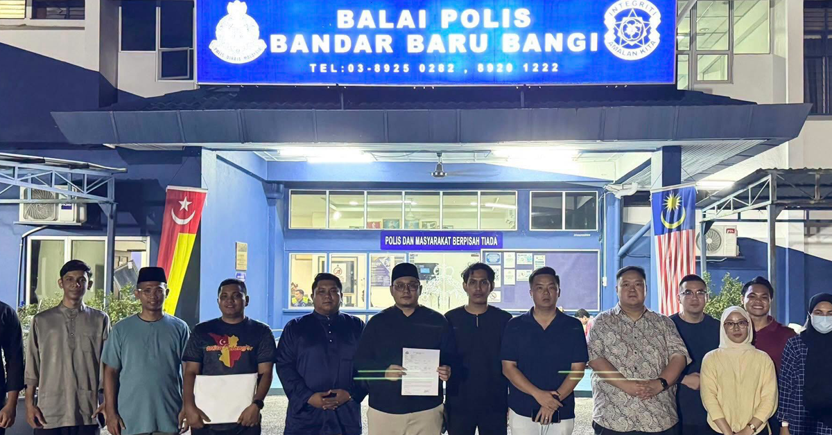 Syahredzan Johan, Ahli Parlimen Bangi, ketika mengulas laporan polis berhubung dakwaan azan Subuh tidak berkumandang di Bangi
