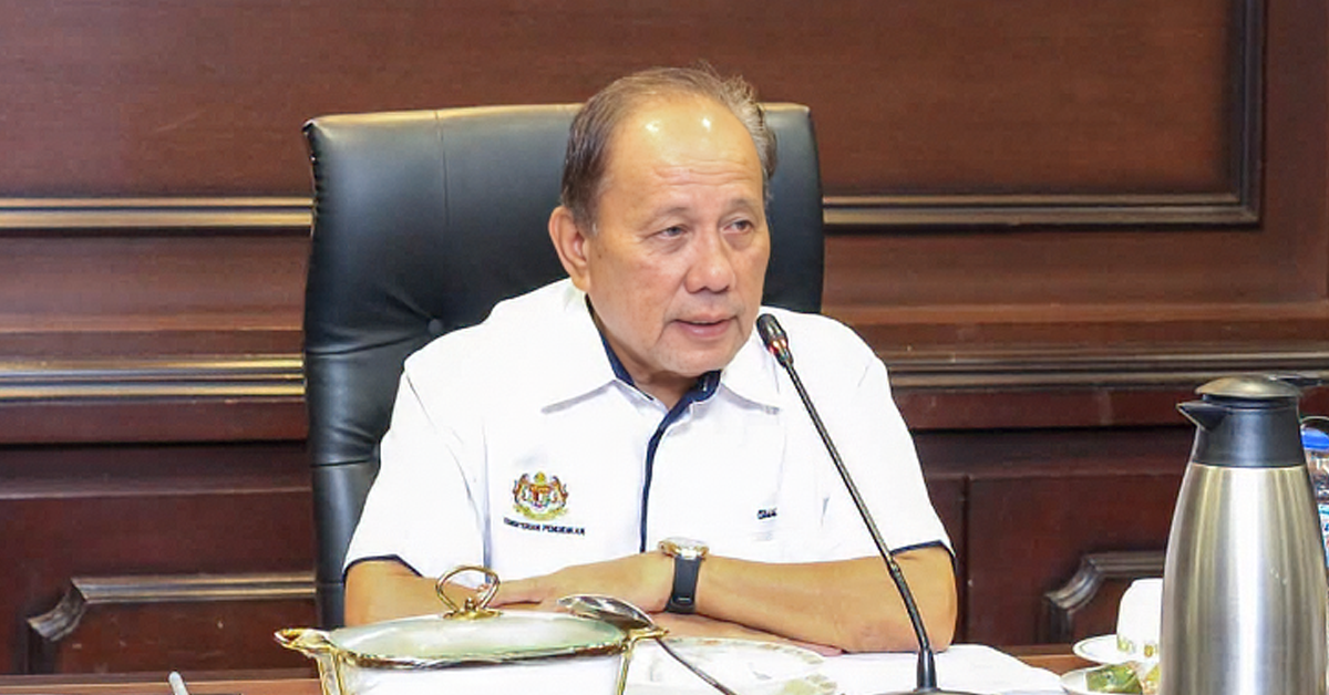 Ismail Lasim menafikan dakwaan Ahmad Zahid terlibat usaha menjatuhkan Tuanku Muhriz