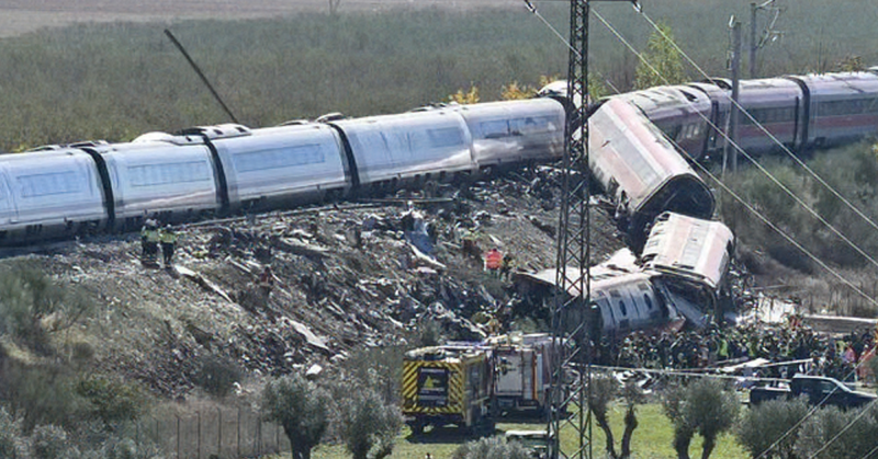 Tragedi perlanggaran dua tren laju di Sepanyol yang mengorbankan sekurang-kurangnya 68 nyawa.