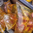 Minyak masak paket Malaysia yang didakwa dijual di sebuah kedai di Narathiwat, Thailand.